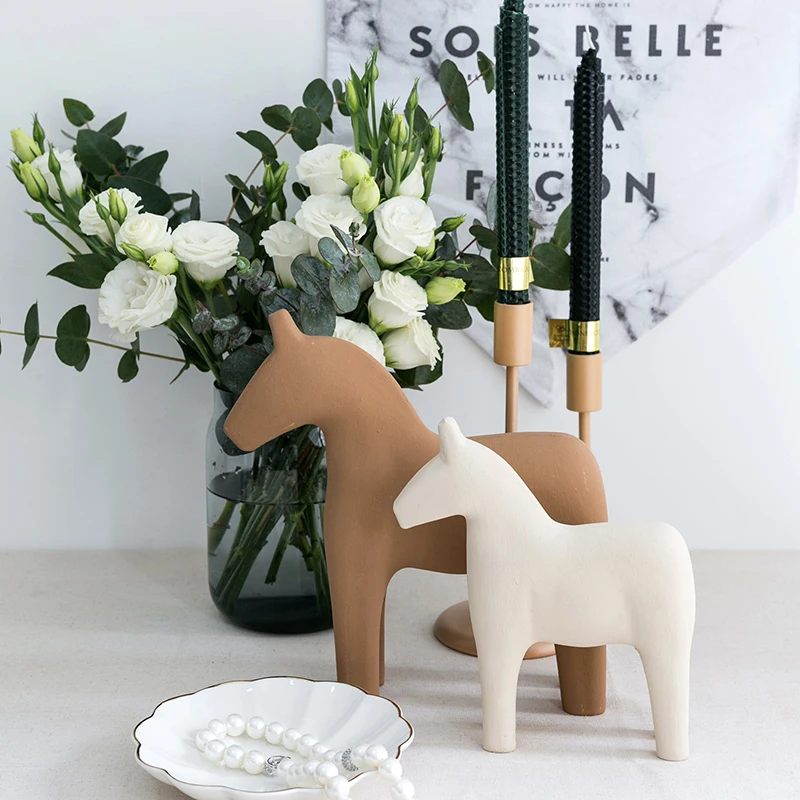 Nordic Wooden Horse Ornaments  - đánh giá và giá Home Office Work Table
